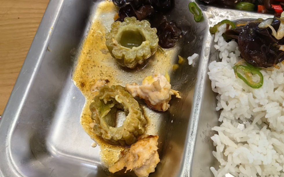 深职院食堂一言难尽