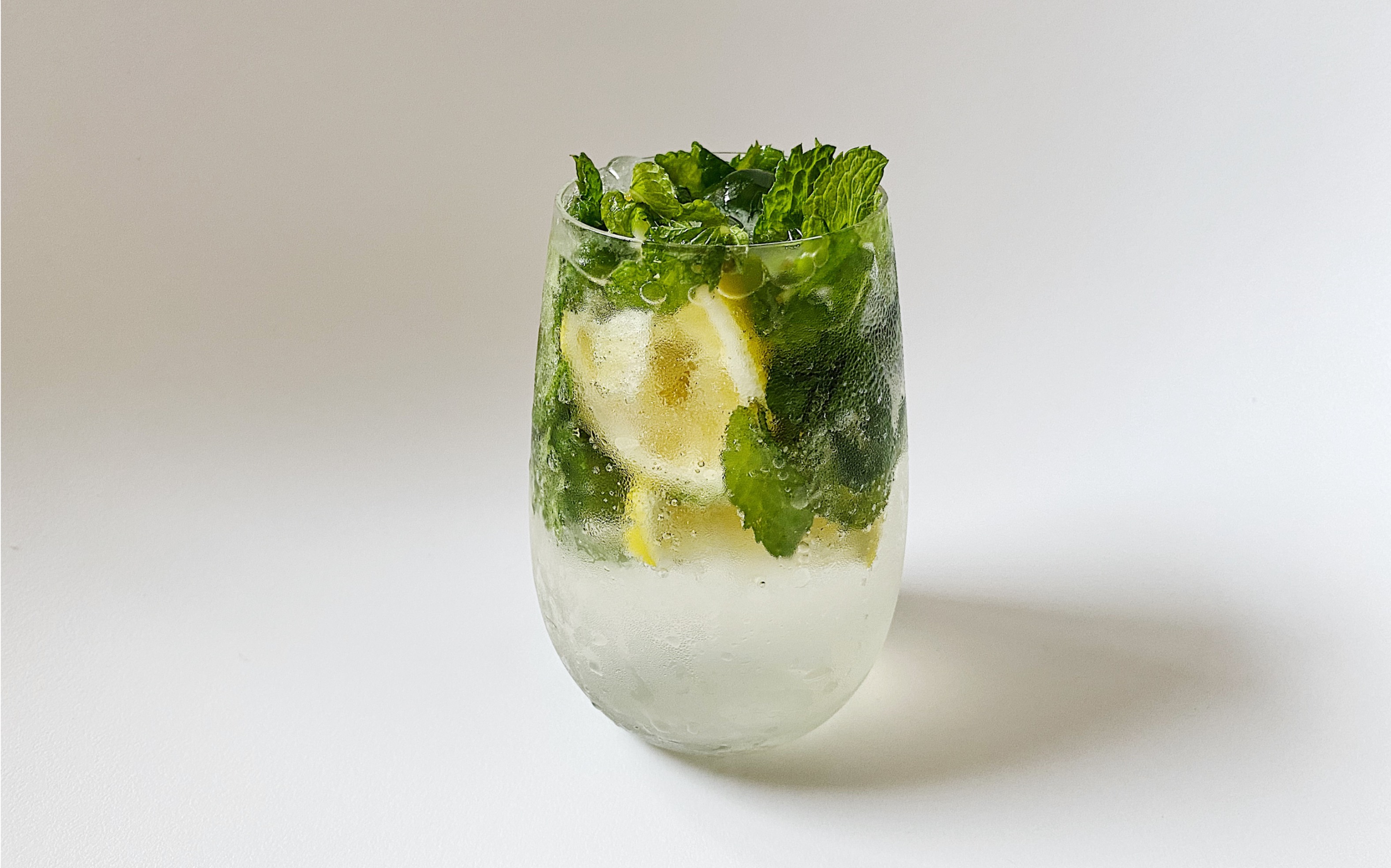 【mojito莫吉托】炎炎夏日来杯清凉的酒精饮料