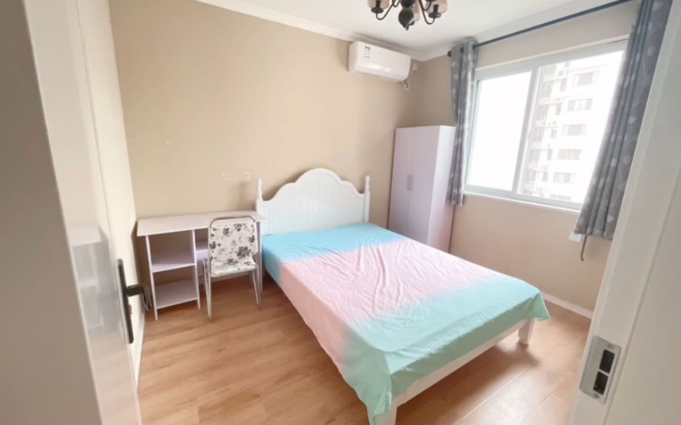 西安曲江林语独立卧室出租