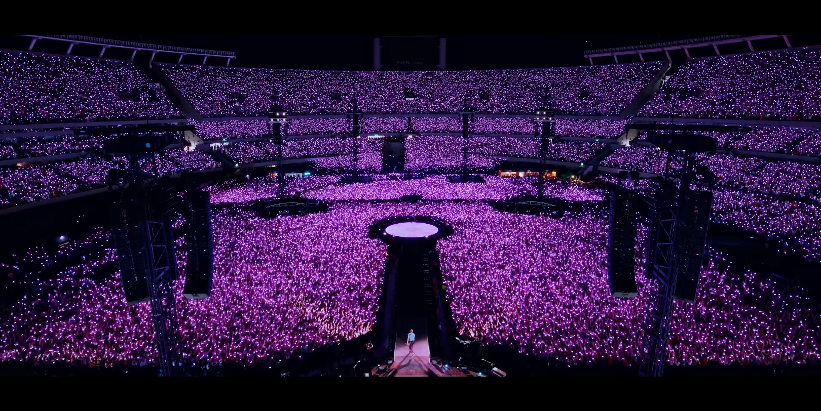 coldplay-a sky full of stars(4k画质128音质合制)最新演唱