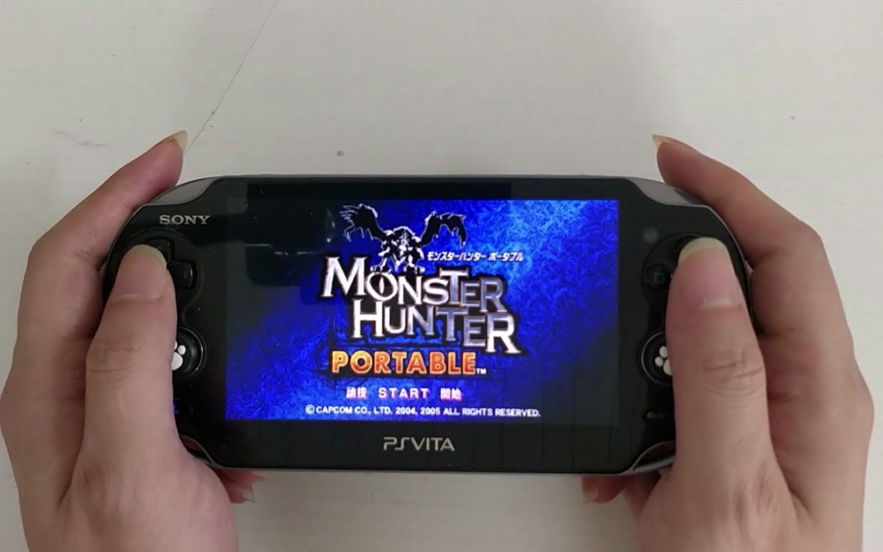 玩过switch怪物猎人崛起后回头再来玩psp上的怪物猎人初代