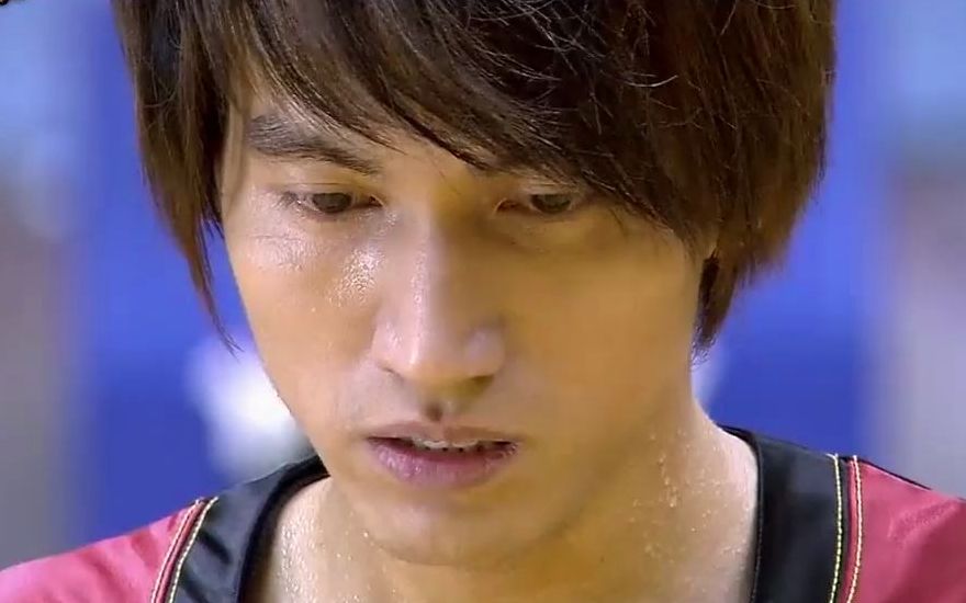 【篮球火】东方翔最后投进了三分球,但伊芙利特之祭才刚开始!