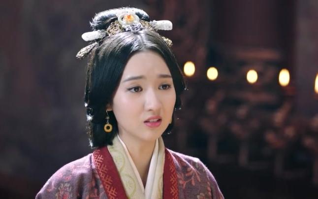 三国机密曹节掷玺