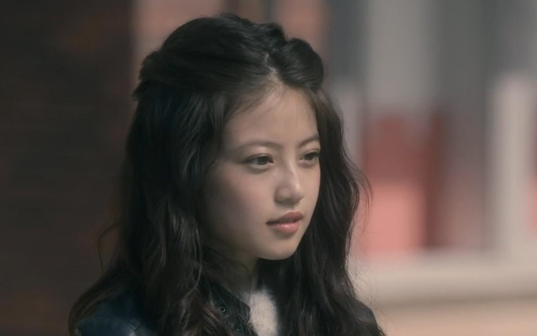 今田美樱2017年刑警弓神客串片段饰演森郁美考古向