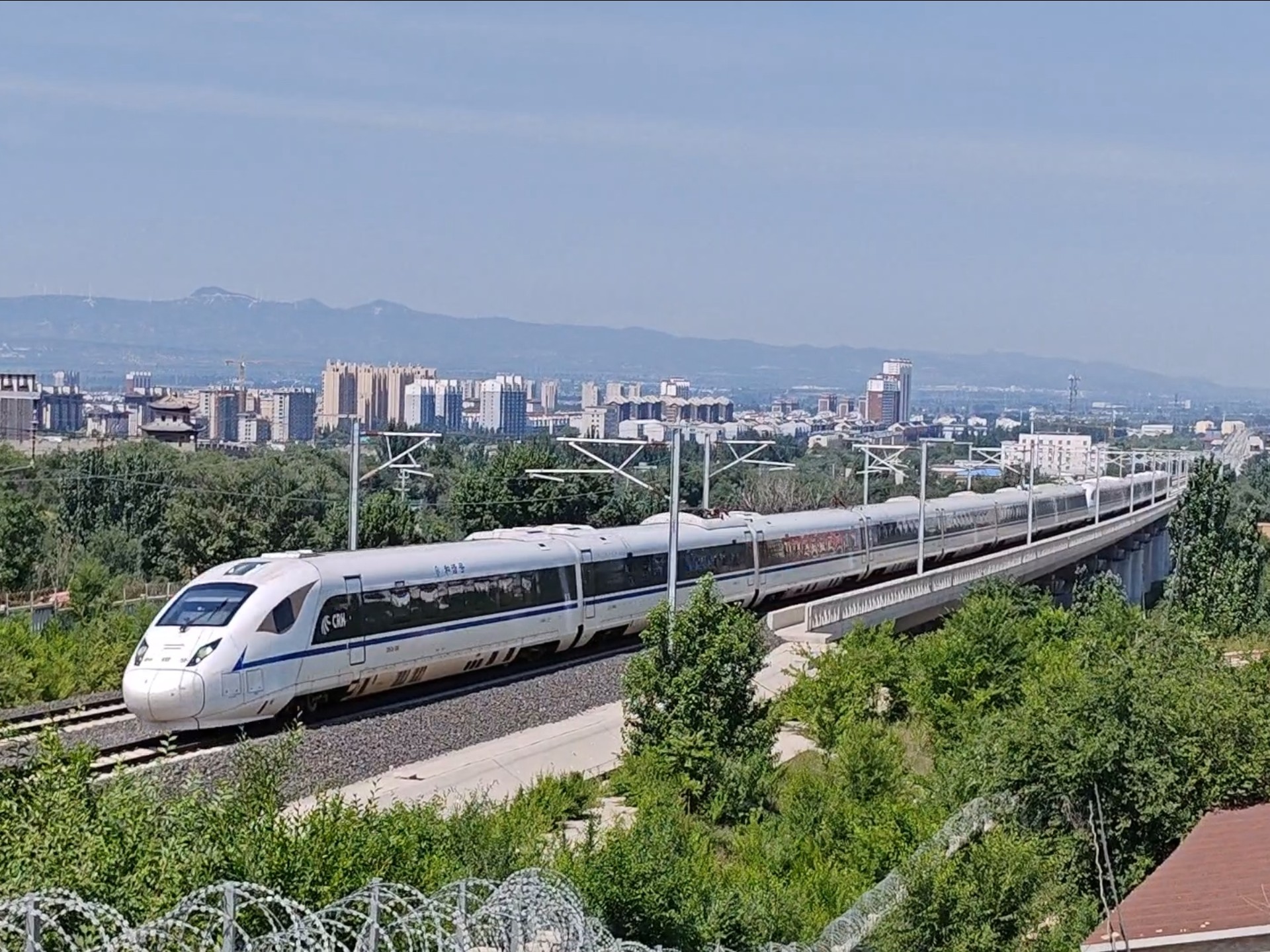 成都局crh3a担当d1048次