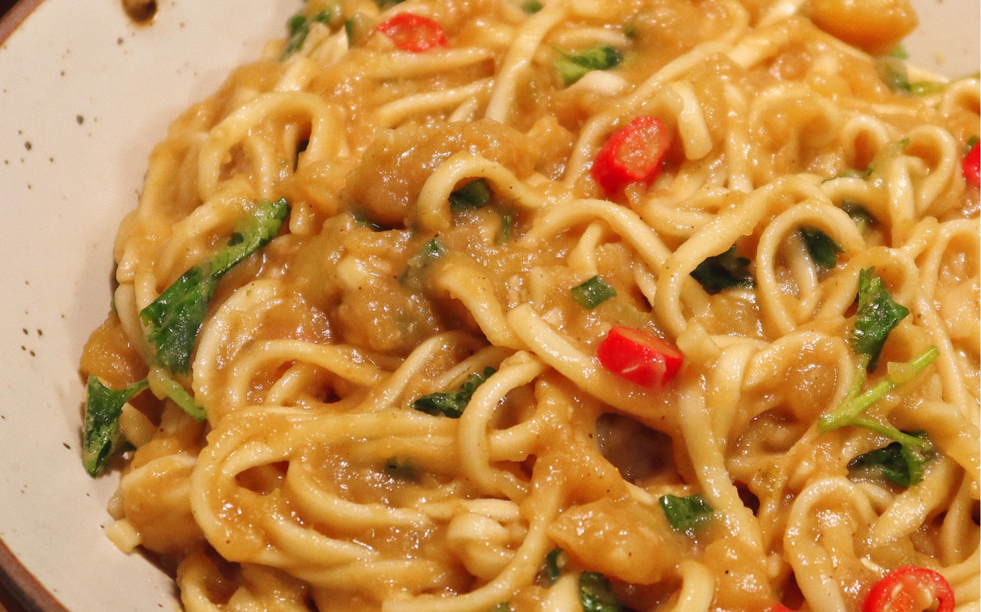 这黏糊糊的土豆泥拌面谁能不爱呢!下班回家十分钟搞定!