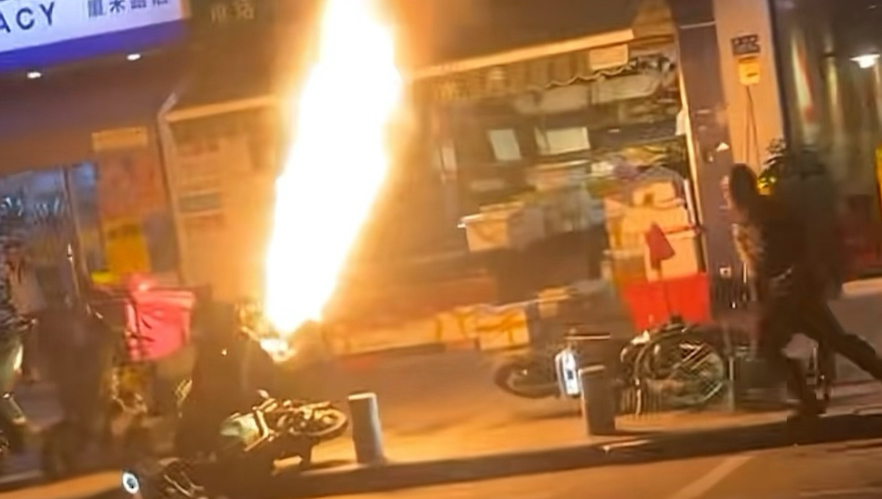 三元锂电池爆炸
