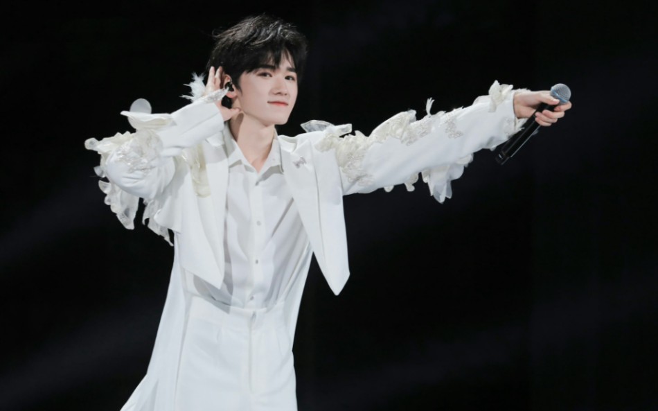 【宋亚轩】迟来的演唱会心动瞬间