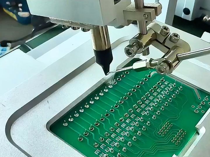 全自动焊锡机,提升工作效率,轻松面对各种焊锡工作