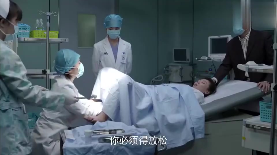 [图]女医生态度恶劣，患者立马停止了检查，真不配当医生！