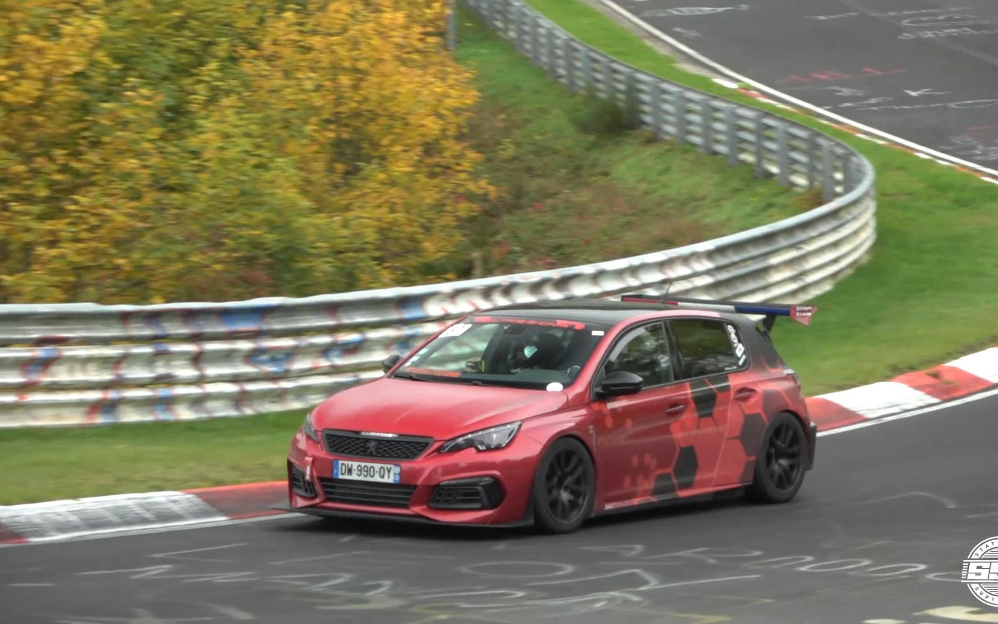 来看纽博格林赛道上的法系车【4k】