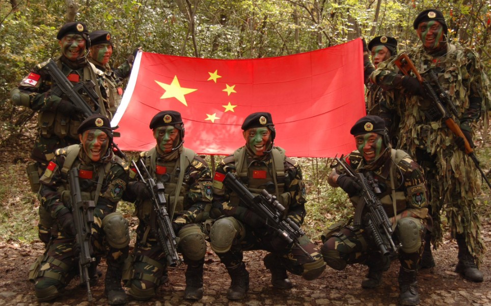 中国龙焱特种部队装备图片