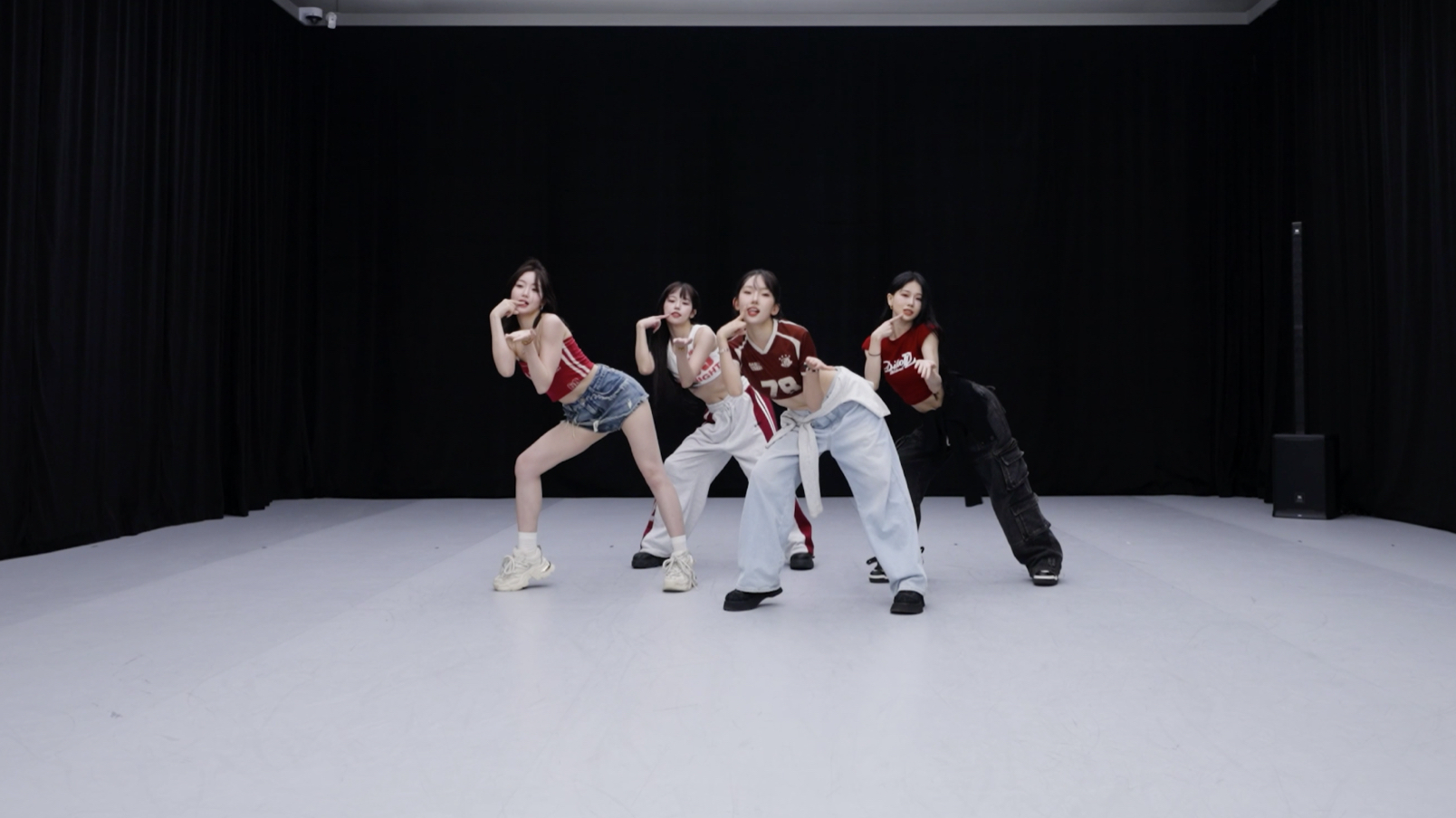 [图]【NAME】 《Sweet Chilli》Dance Practice（舞蹈练习室）