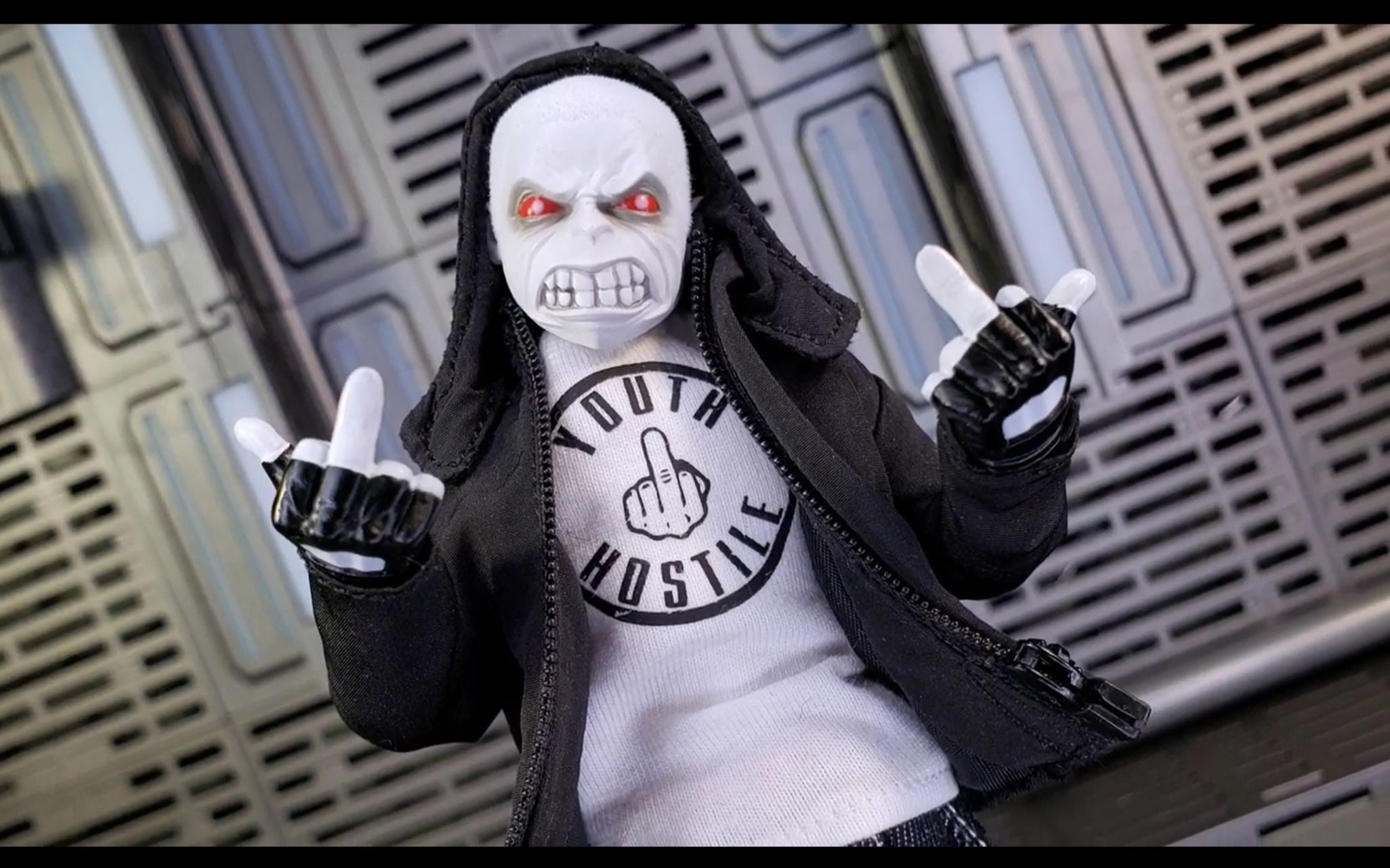 [图]Mezco One:12 Rumble Society 限量款 街头涂鸦 Hoodz: Vapor 嘻哈小子