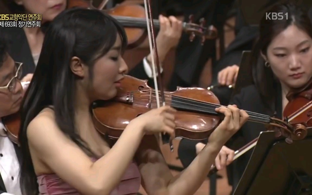 [图]Yoon-Hee Kim & 圣桑-b小调第三小提琴协奏曲 Saint Saëns Violin Concerto/KBS Sympony Orchestra