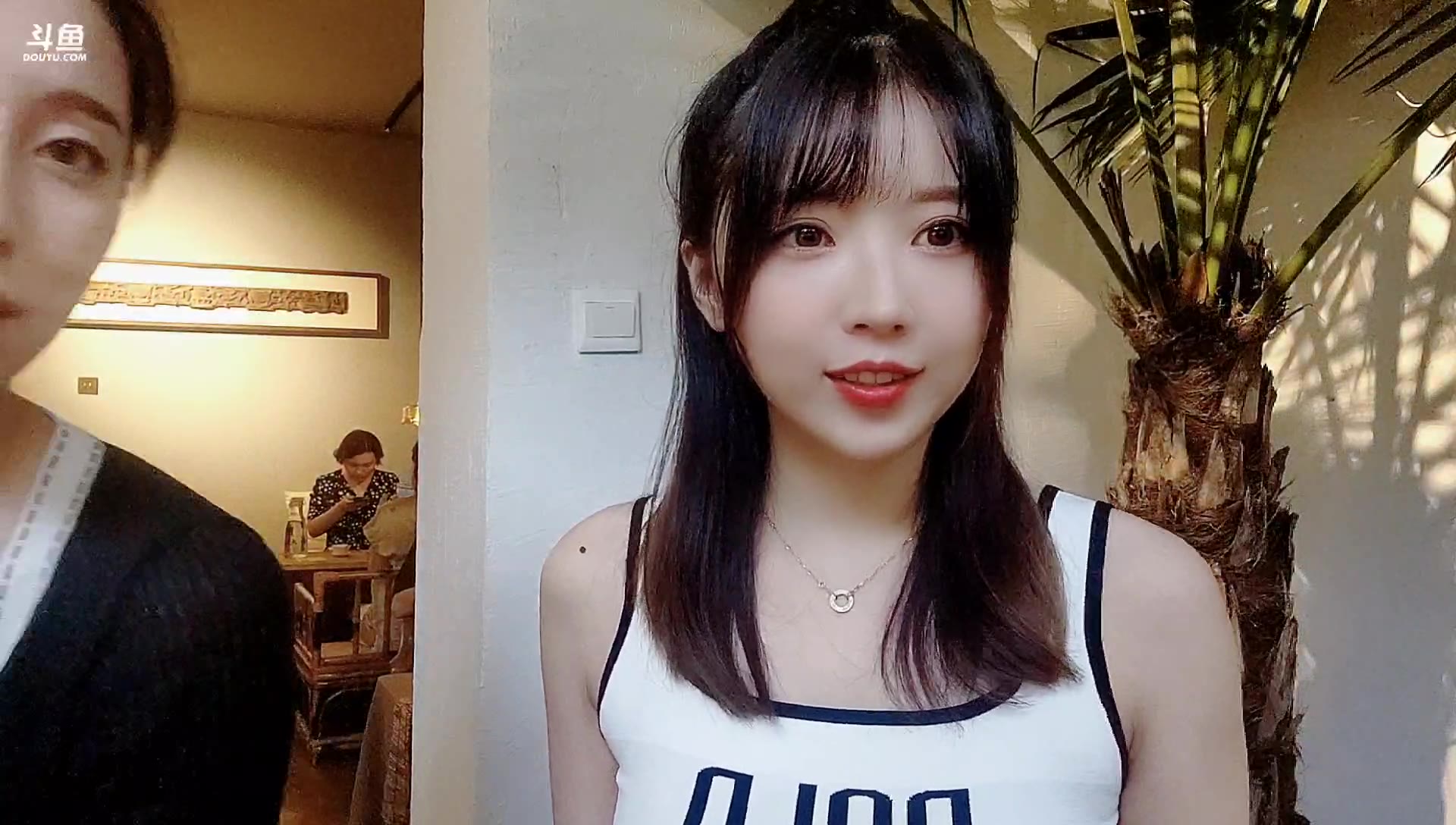 小女巫露娜2022070416时31分新的露娜回归了