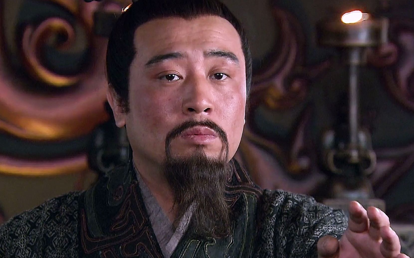 先帝创业未半,蹦迪花光预算的刘皇叔,转世竟当上铁拳团的团长 #精彩