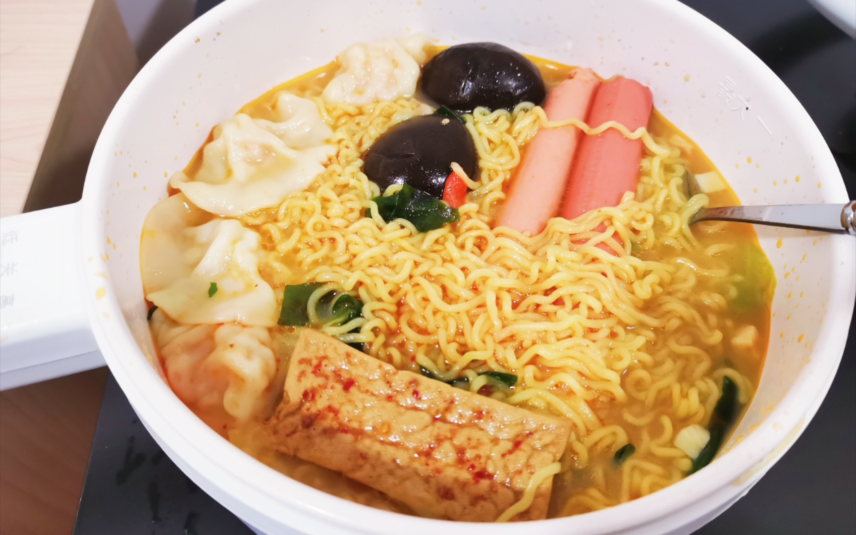 南京新社畜之中饭加晚饭——奢华顶级泡面