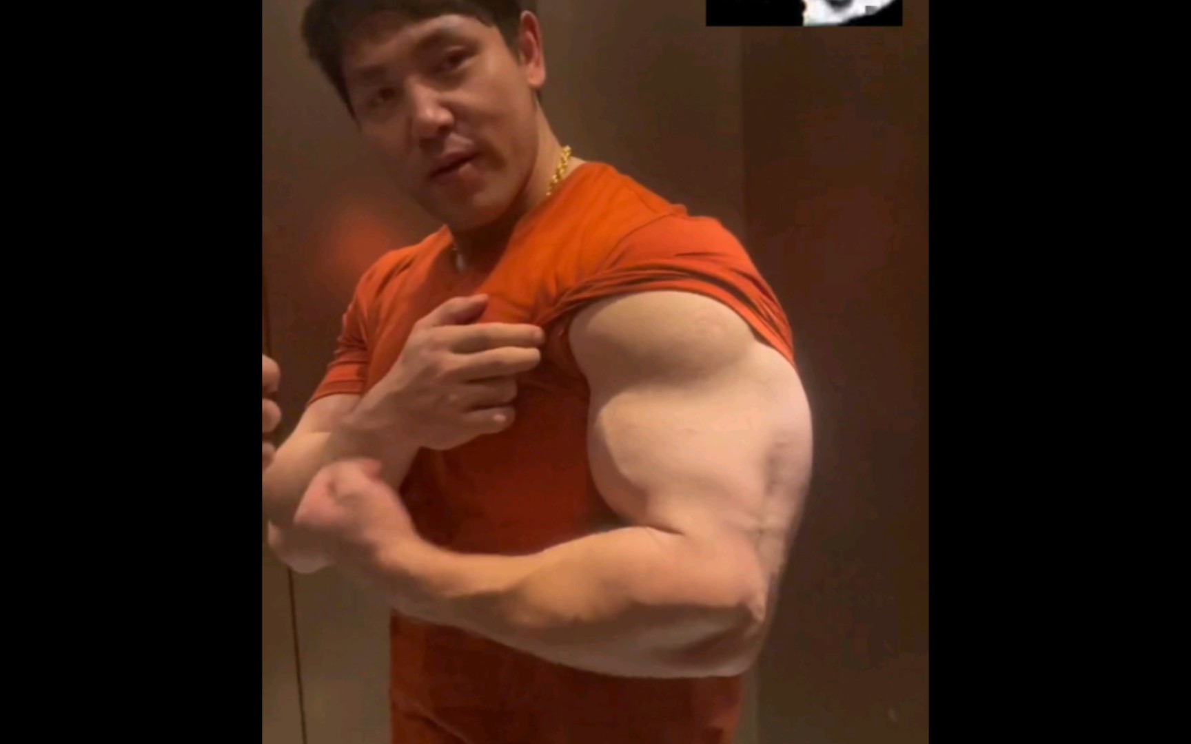 李亚强60臂围,备赛状态爆炸