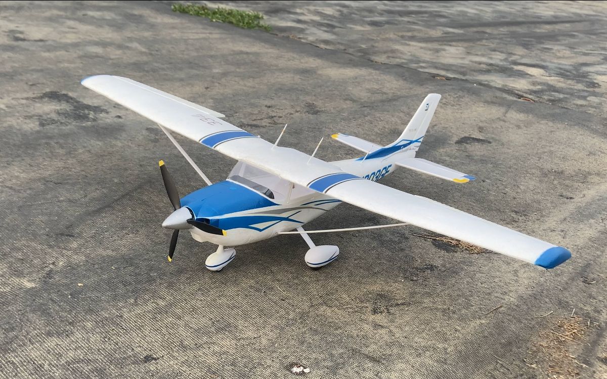 遥控飞机/航模 塞斯纳 182 skylane 私人飞机 小型飞机 微型航模