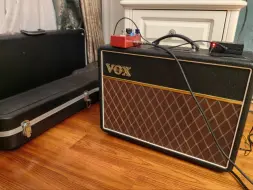 Download Video: 年轻人的第一台管箱 舒服 希望耳朵能受得住hhh vox ac10