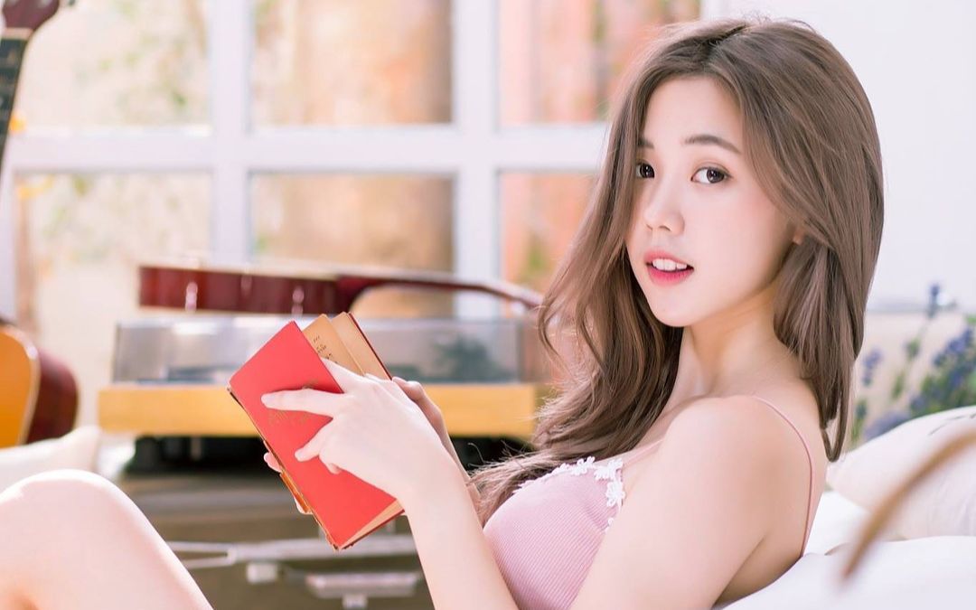 横山美玲展示新美甲