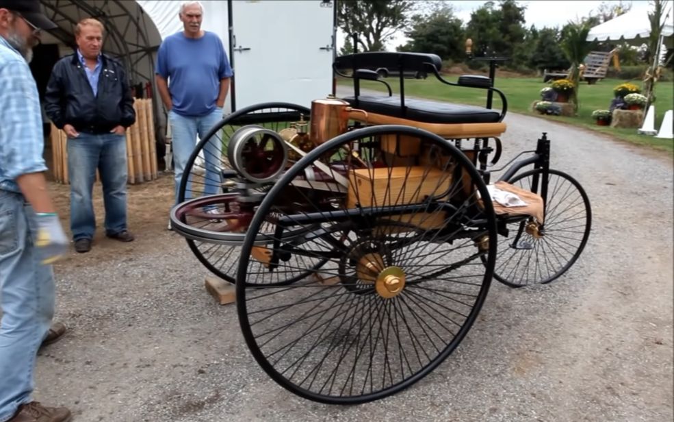 世界上第一辆汽车——梅赛德斯奔驰1886