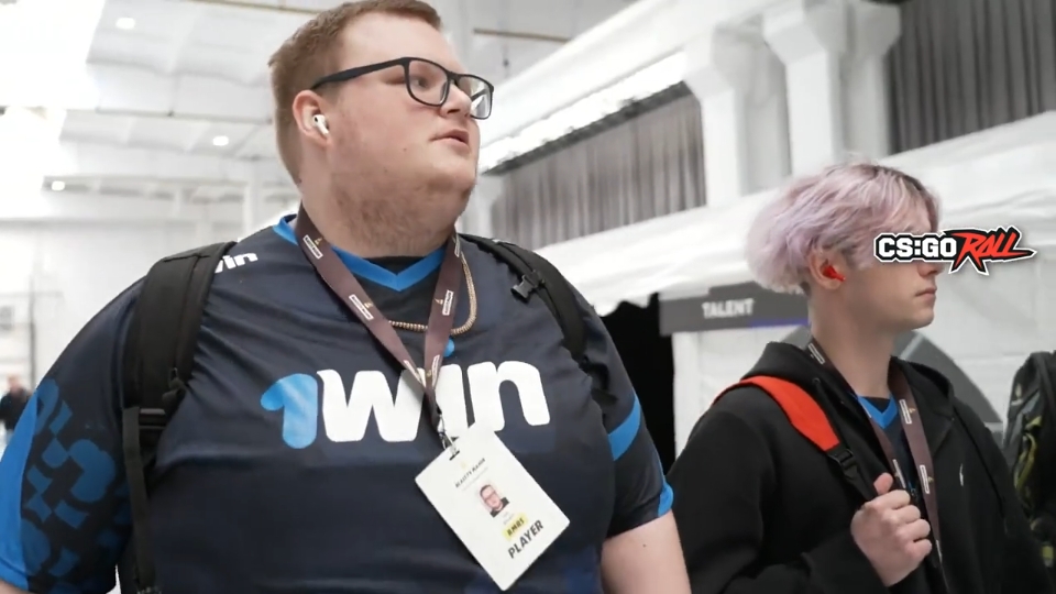 s1mple和胖球再次相遇,不知道双方的心情如何