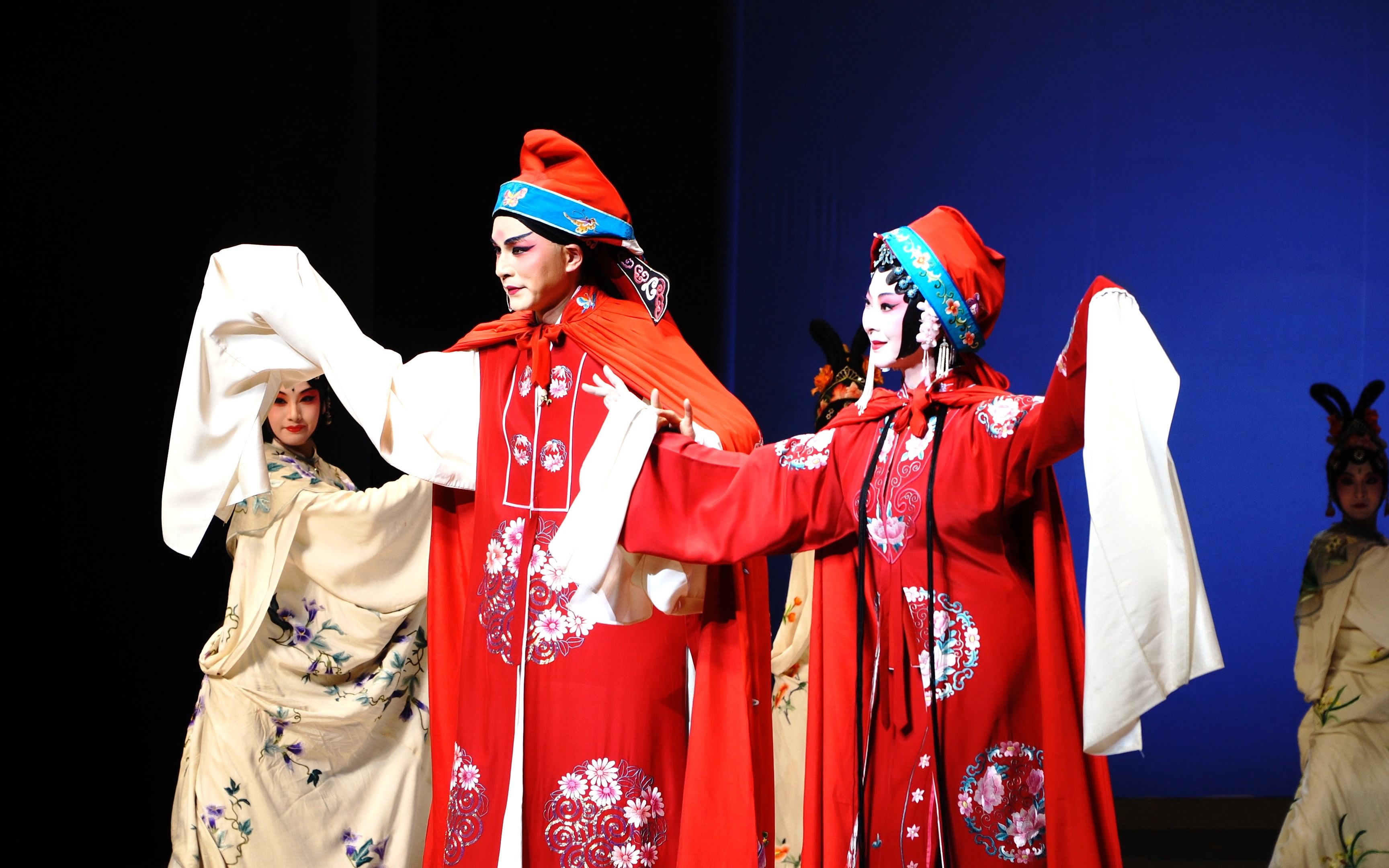 【昆曲】青春版牡丹亭精华版谢幕 周雪峰 朱璎媛