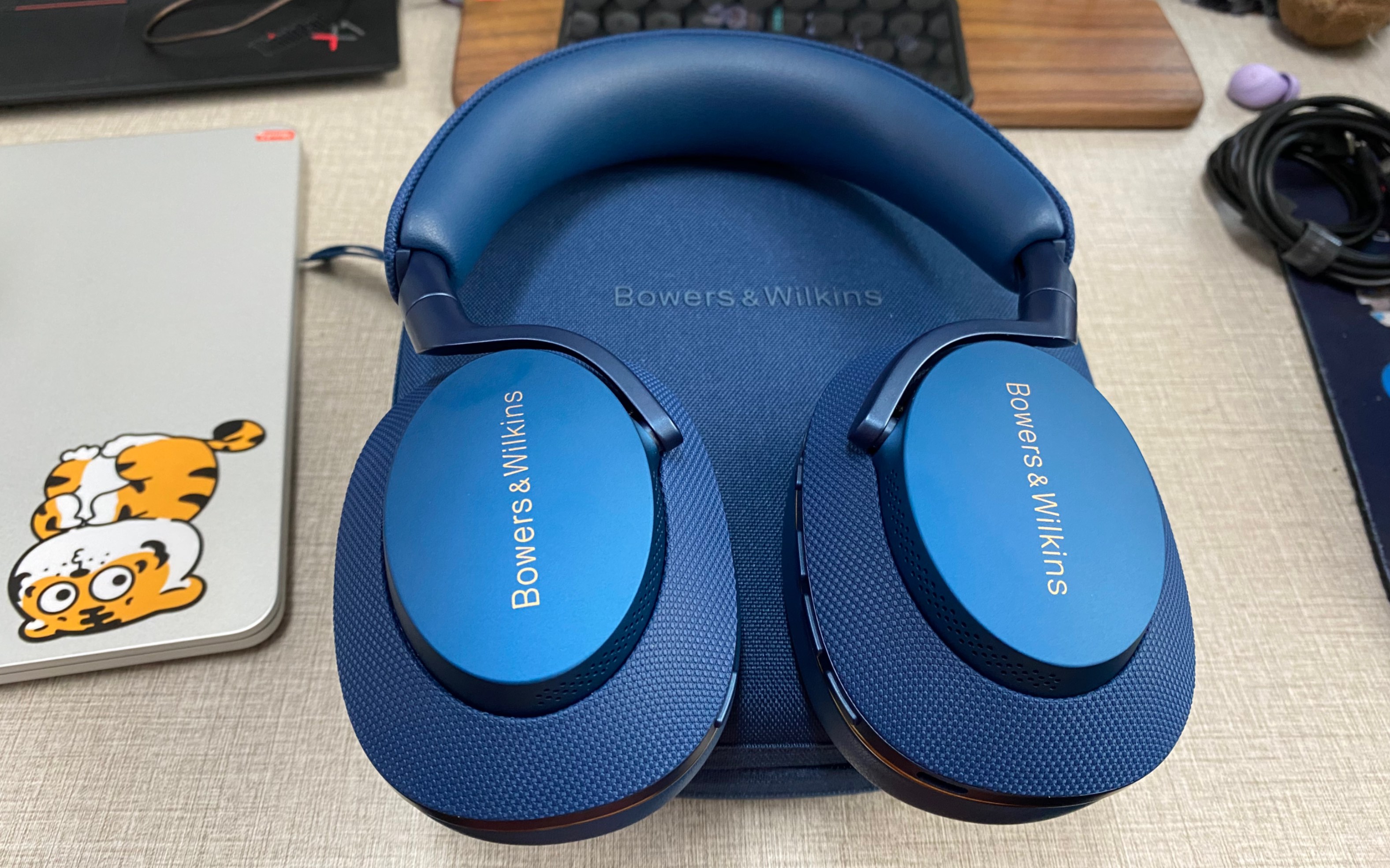 京东自营宝华韦健px7 s2蓝金配色开箱!