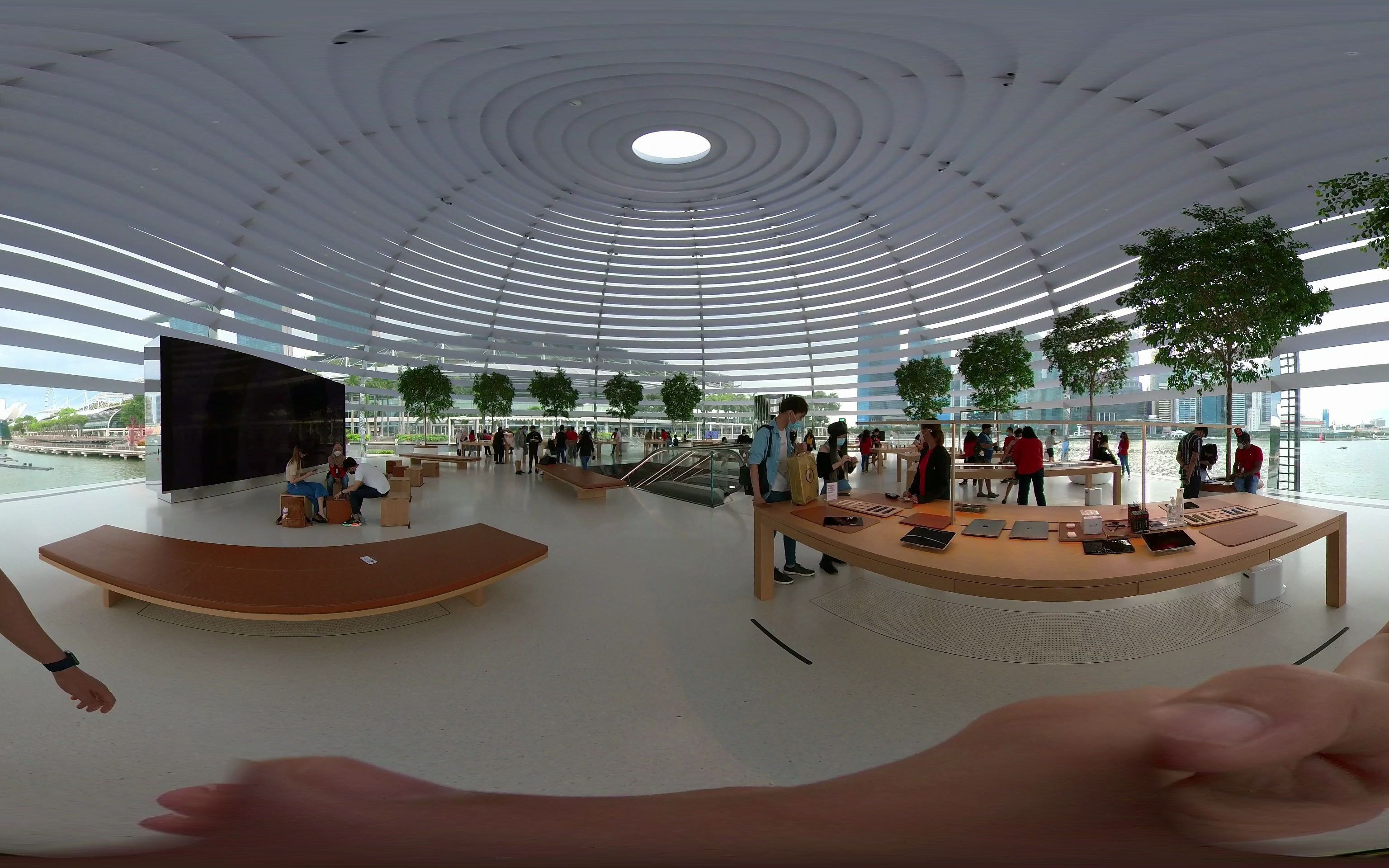 marina bay apple store 苹果全球首个水上商店 新加坡滨海湾苹果专卖
