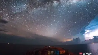 30天穿洋过海延时摄影 - 一艘货柜巨轮的奇妙旅程 @柚子木字幕组