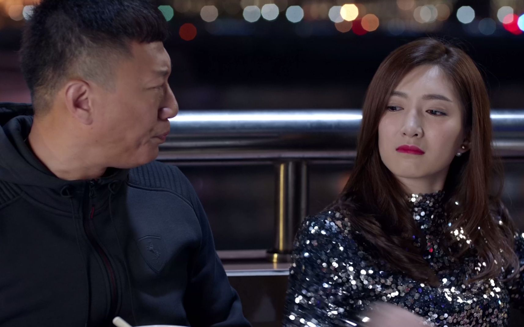 好先生:江莱尽管生气,但还好有陆远在,可以陪她解闷!