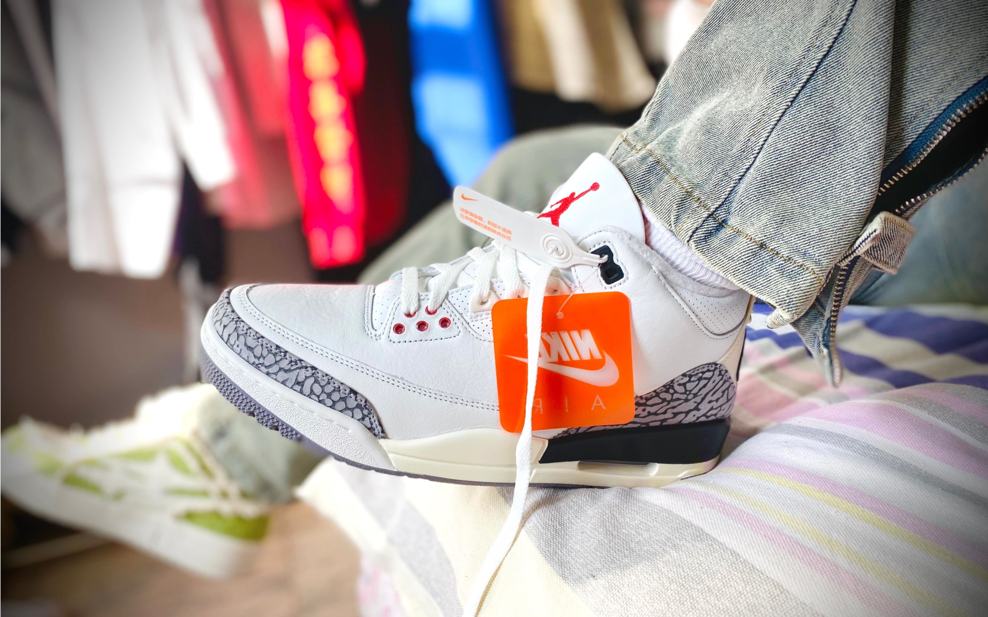 aj3白水泥 开箱 上脚感受 做工是最大问题!