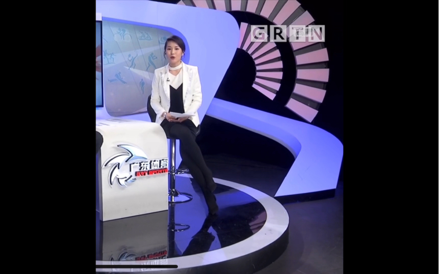 广体主持周悦珊来咯!人妻最爱依旧是厚黑丝