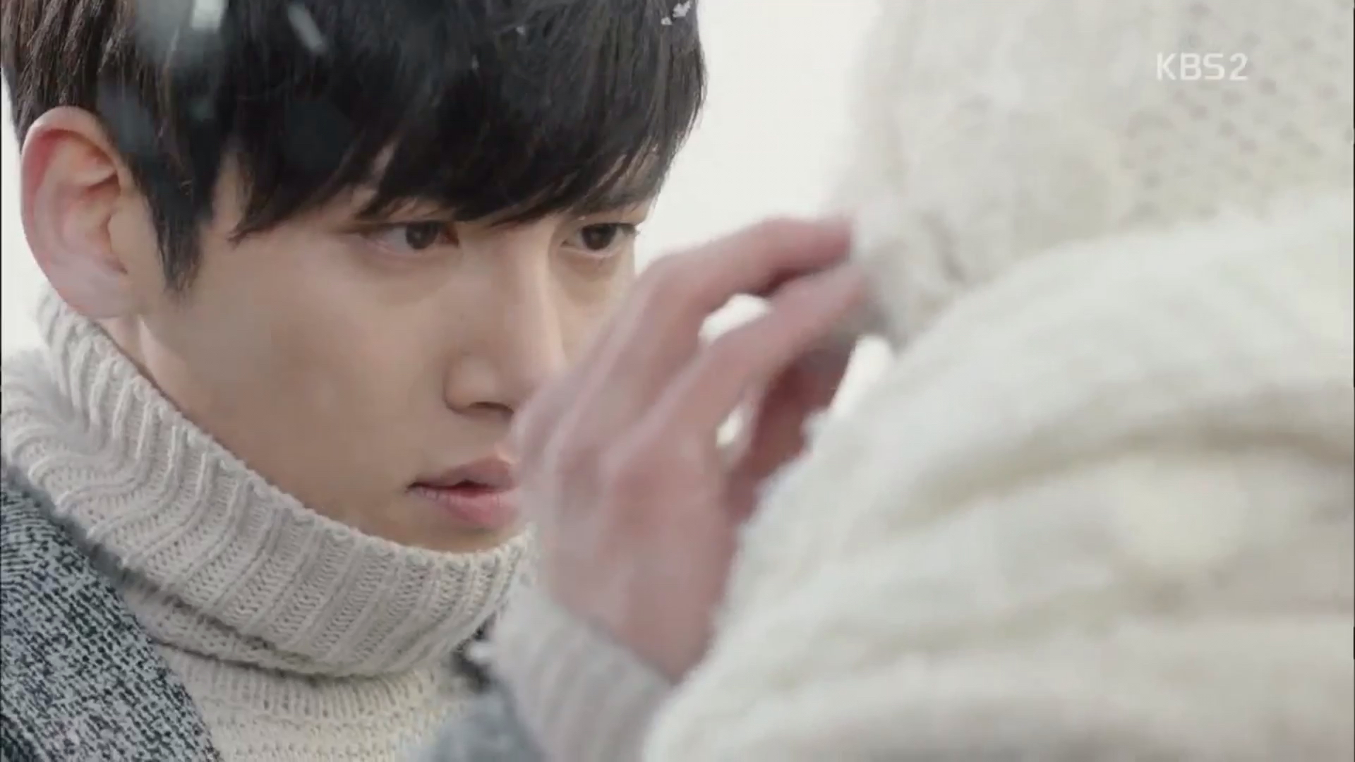 韩剧healer雪天初吻