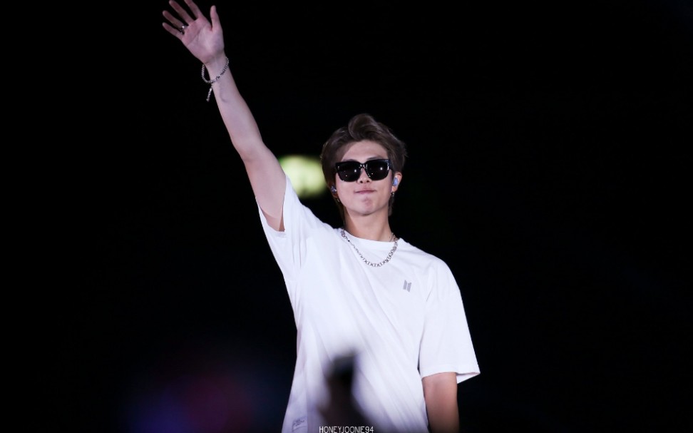 bts 金南俊 solo舞台