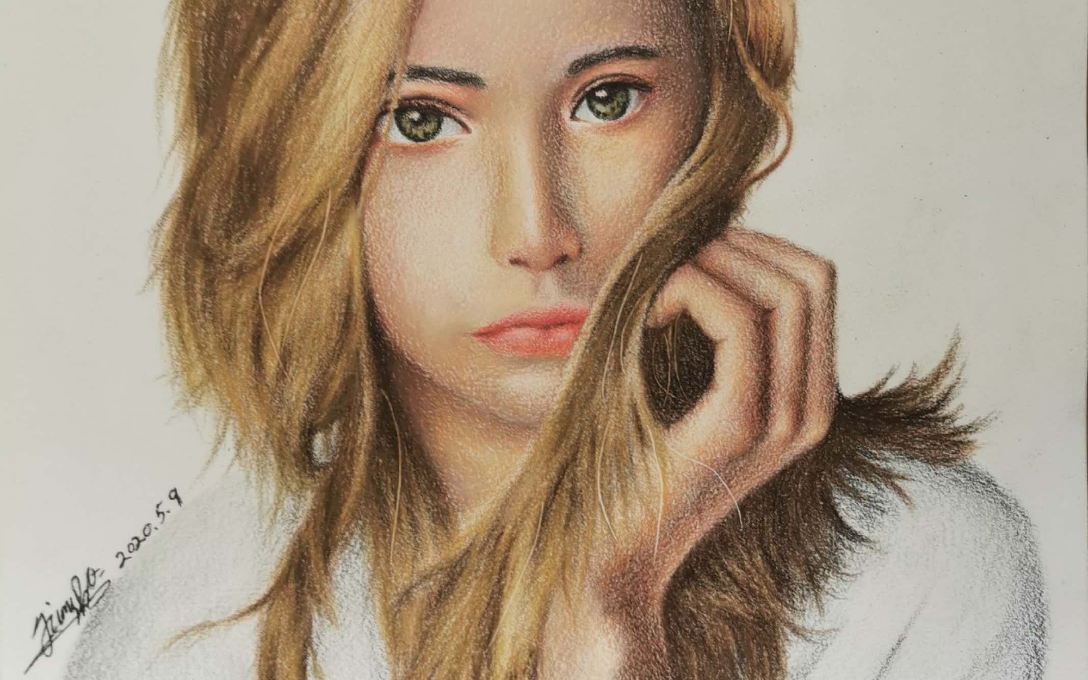 彩铅人物画金发美女