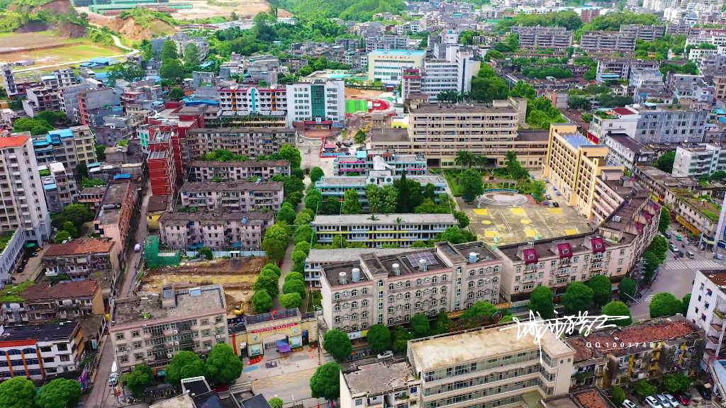 [图]航拍防城港市实验高中