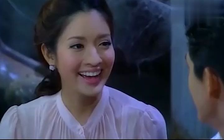 恶婆婆和心机女联手欺负儿媳,千方百计想赶儿媳出门《一诺倾情》