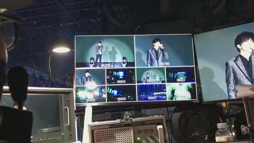 薛之谦英树活动导播视角的薛之谦