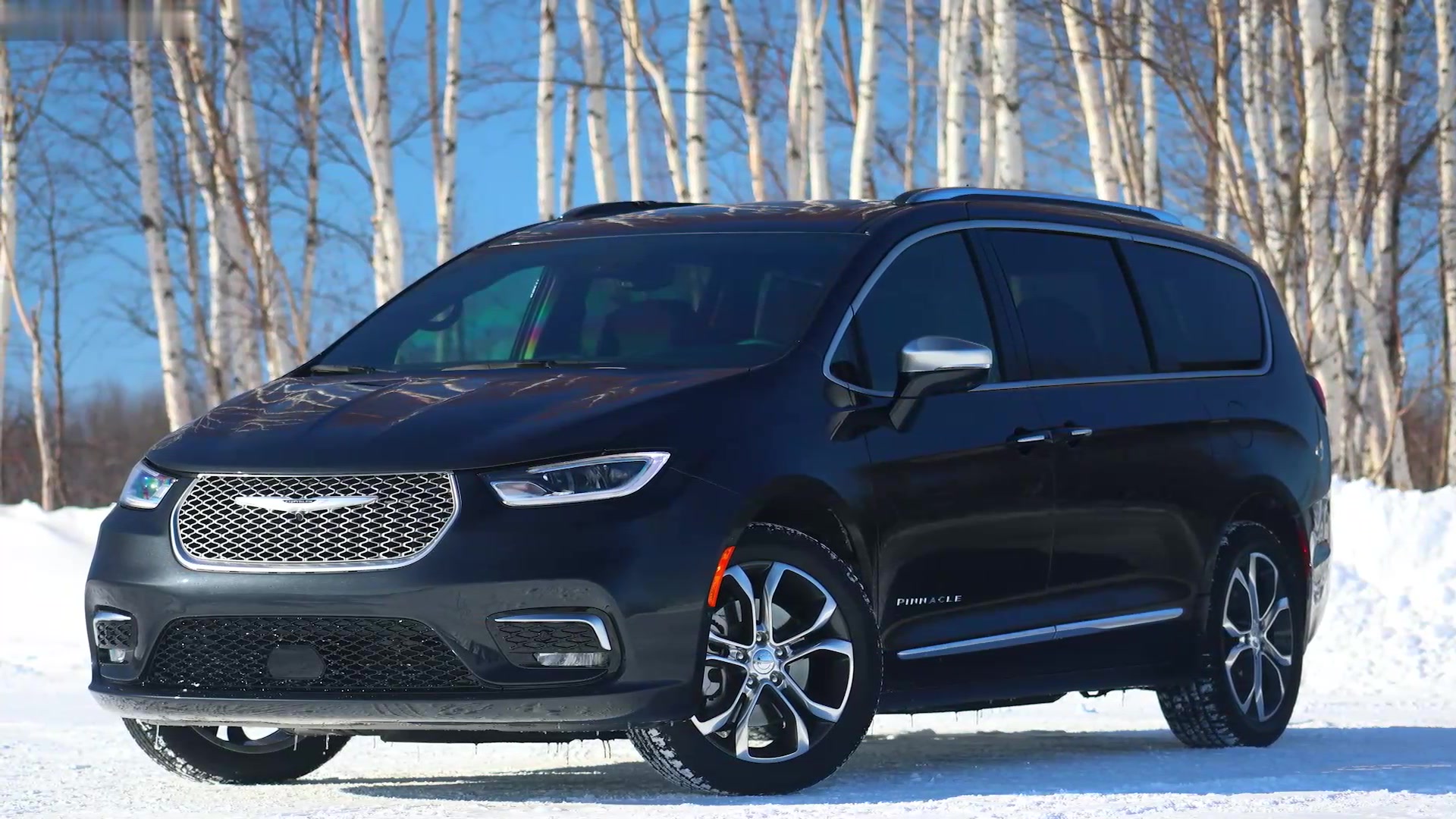 2021款克莱斯勒pacifica全时四驱雪地撒欢