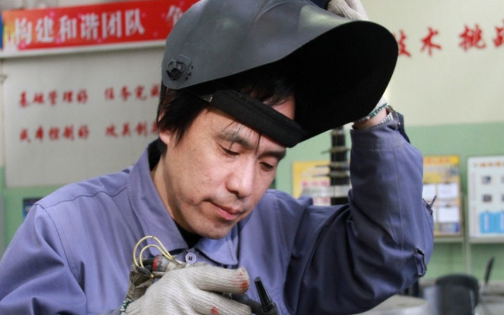 我国火箭焊接第一人, 可以十分钟不眨眼, 真正的大国工匠!