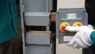 母线槽垂直段安装