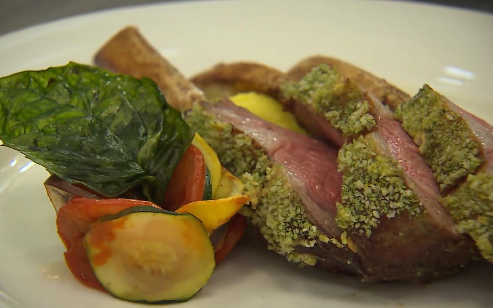 戈登拉姆齐地狱厨房食谱香草羊架herbcrustedrackoflamb