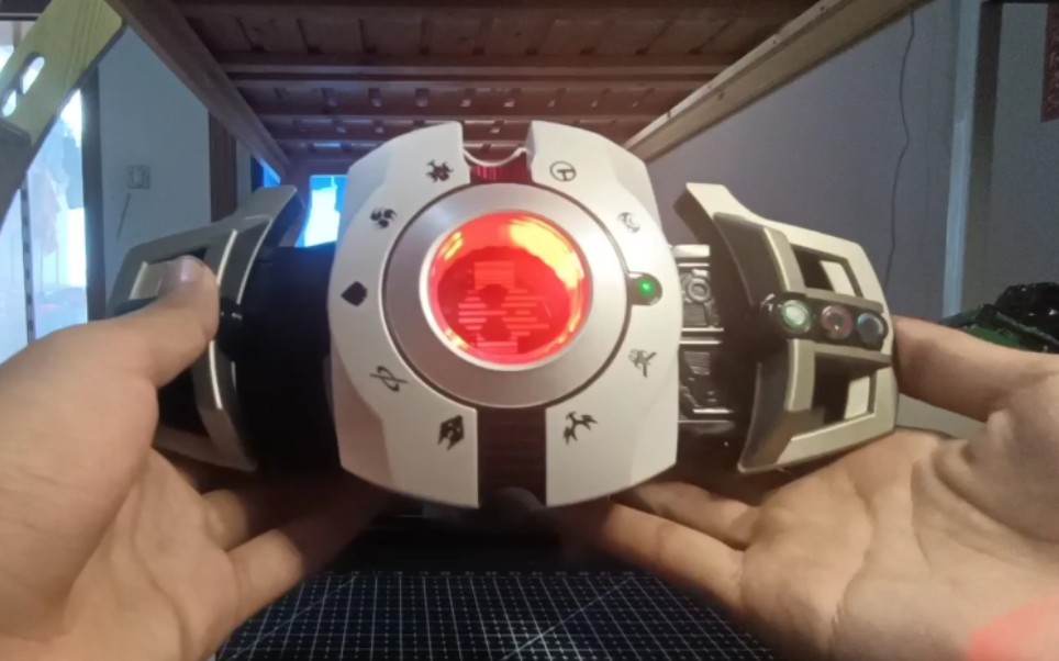 测评:人气超高的假面骑士decade腰带&神主牌