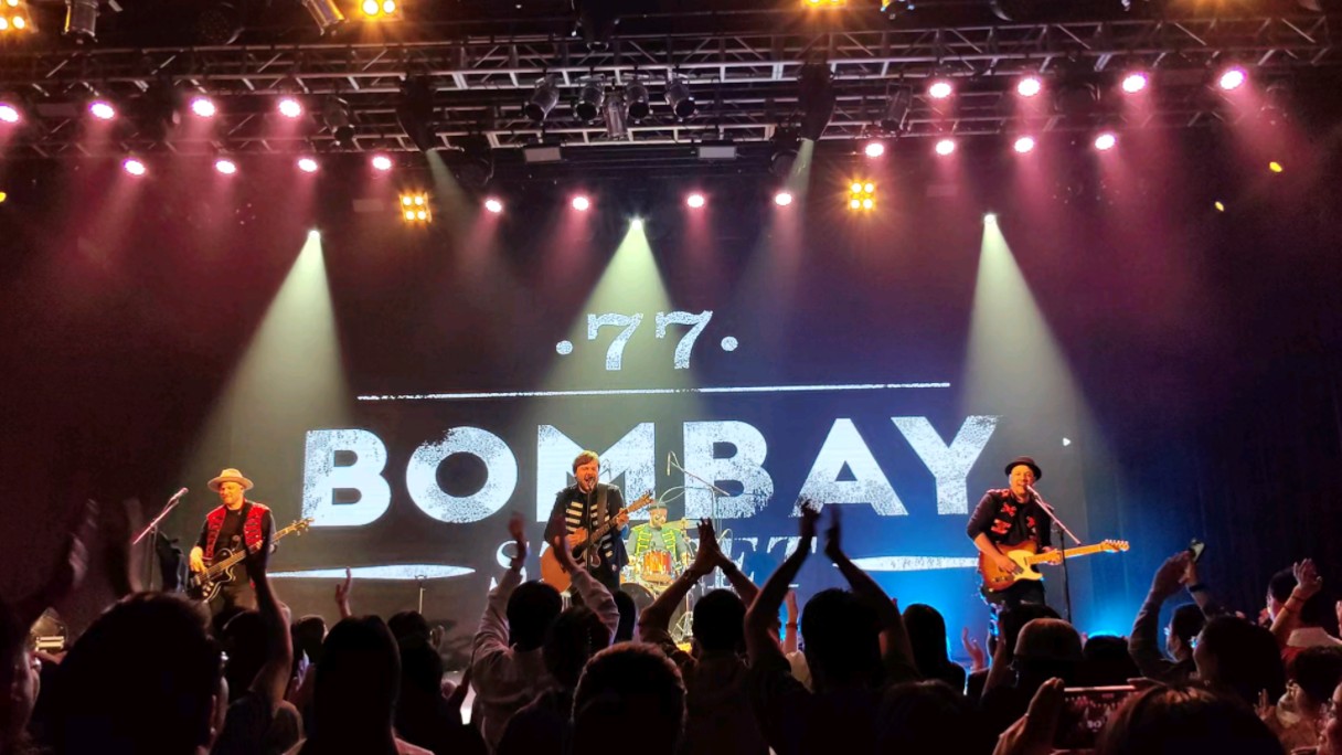 rock流行摇滚乐队:77 bombay steet孟买街77号,中国巡演上海站,part 1
