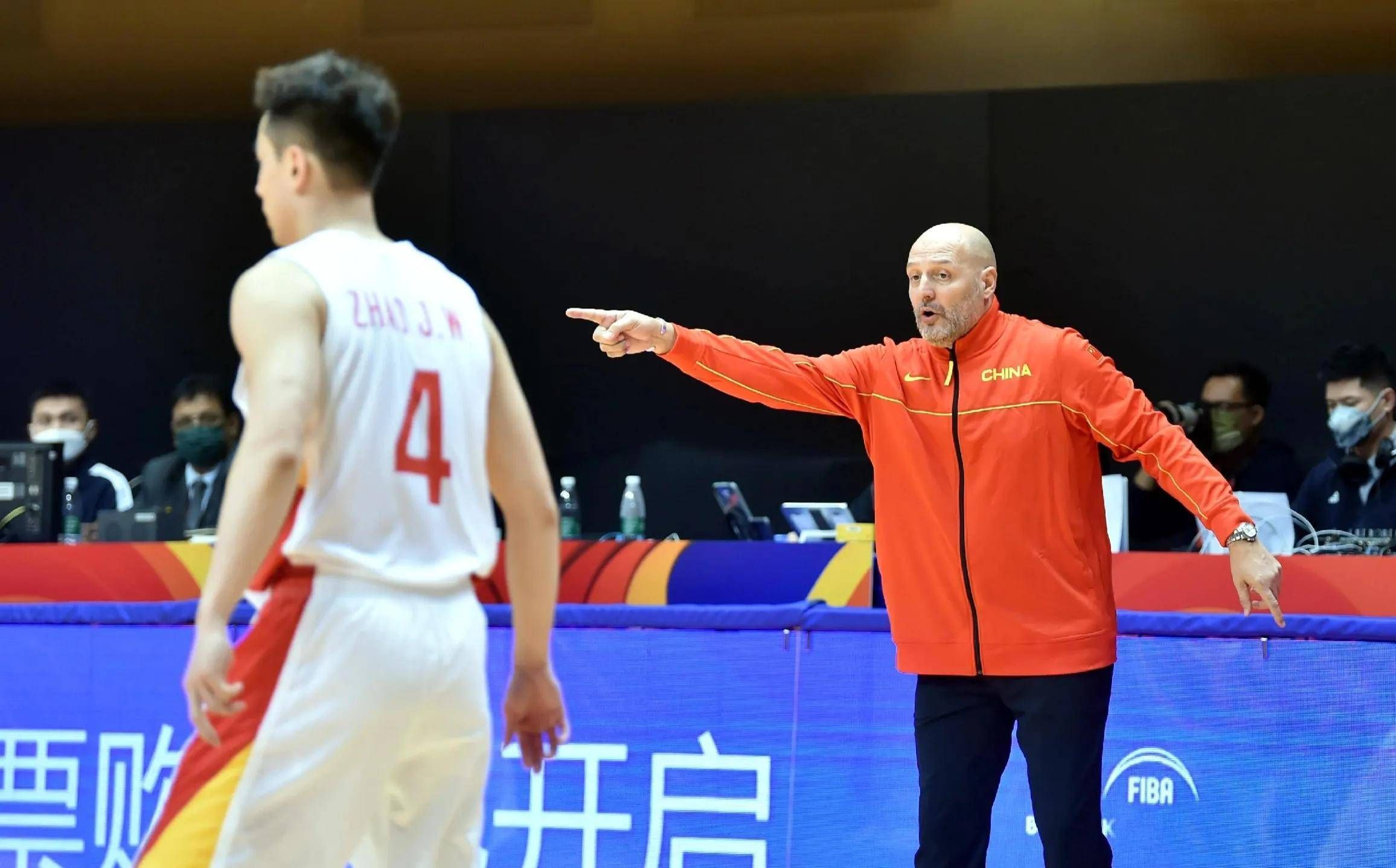 爆料!乔帅不会走,姚明做出正确选择,中国男篮有希望了