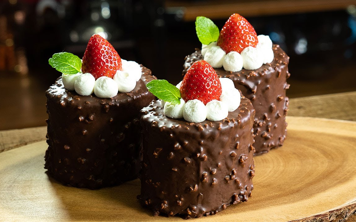 【Chocolate Cacao】圣诞老人帽原木蛋糕~|Christmas swiss roll cake "Santa hat yule log cake"哔哩哔哩bilibili