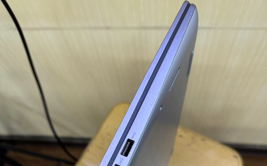 戴尔vostro 3420灵越笔记本 i5 12代 16 512g固态 国行学生办公本成色